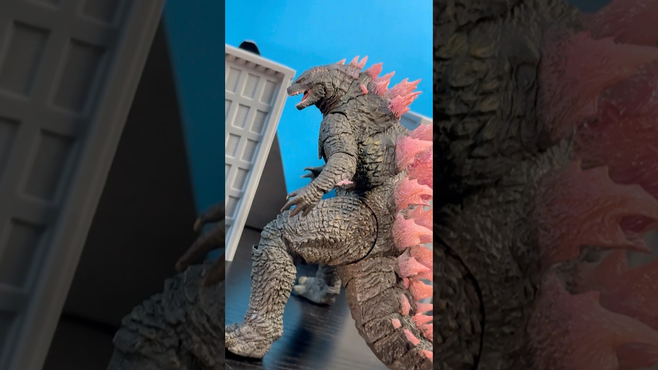 The best Godzilla evolved action figure? 🧐