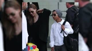 Angelina and Her Six Kids Spending Time In Australia   Video