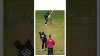 Only New Zealand players can catch like this. They are true players and enjoy cricket while playing