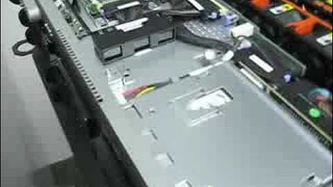 Inside a Dell PowerEdge 2950