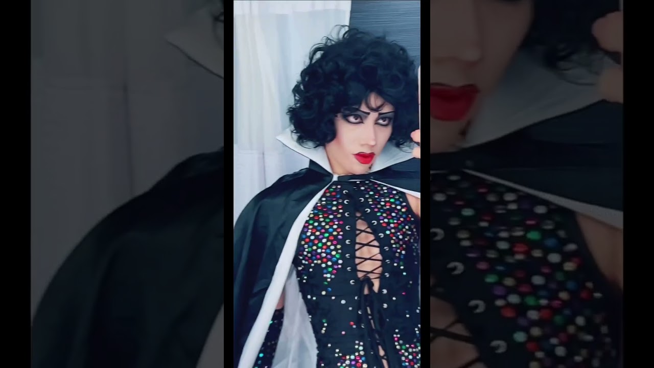 Prepared to confuse a lot of people with this one ☠️ #franknfurter #rockyhorrorpictureshow #cosplay