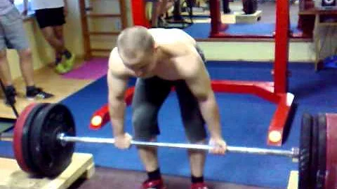 David Pankuch 200kg deadlift no belt