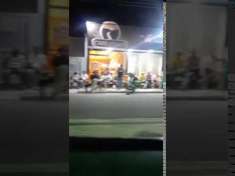 Ceará-Mirim: pessoas dormem na rua para receber auxílio emergencial