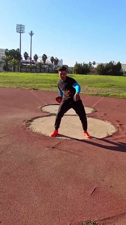 تقنيات رمي القرص عماد بطل وطني فيئة الناشئين #athletism
