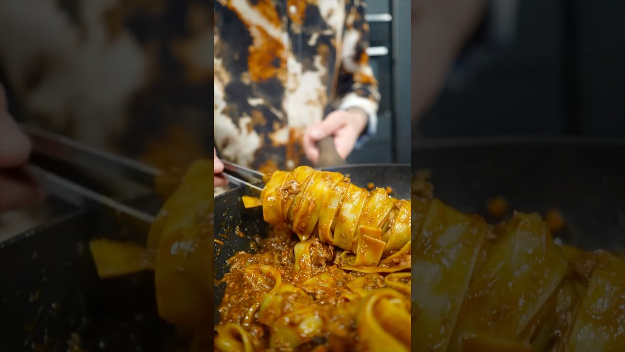 Pappardelle al Sugo di Cinghiale