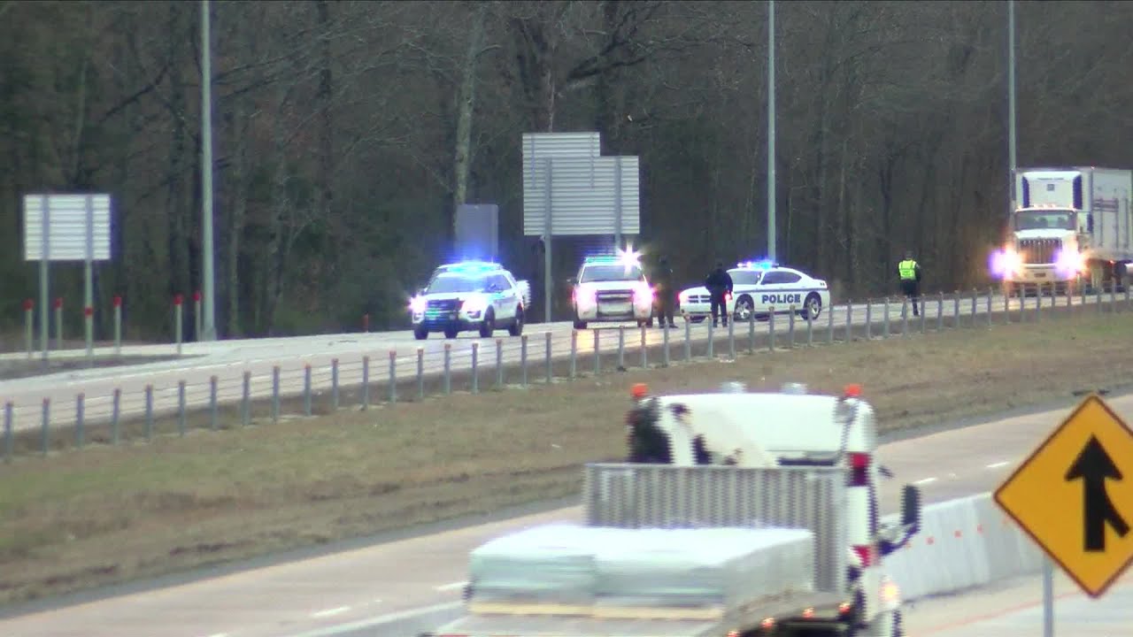 Hazmat spill across Highway 67 near Austin shuts down roadway - YouTube