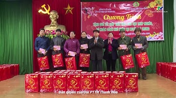 Tặng quà cho hội viên cựu Thanh niên xung phong khó khăn