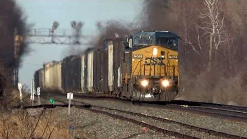 Big Fast  CSX Garbage Train Eastbound 4K UHD