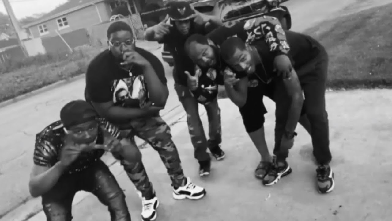 Watch DJ EARL - No Cap (Official Video) on YouTube Watch DJ EARL - No Cap (Official Video) on YouTube