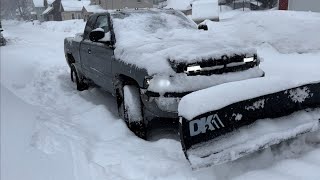 Yooper Michigan Holds New Snow Amount Records for February 2022/ I beat Up The DK2 Plow *BAD*