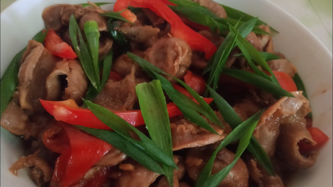 CHICKEN GIZZARD'S COOKING - YouTube