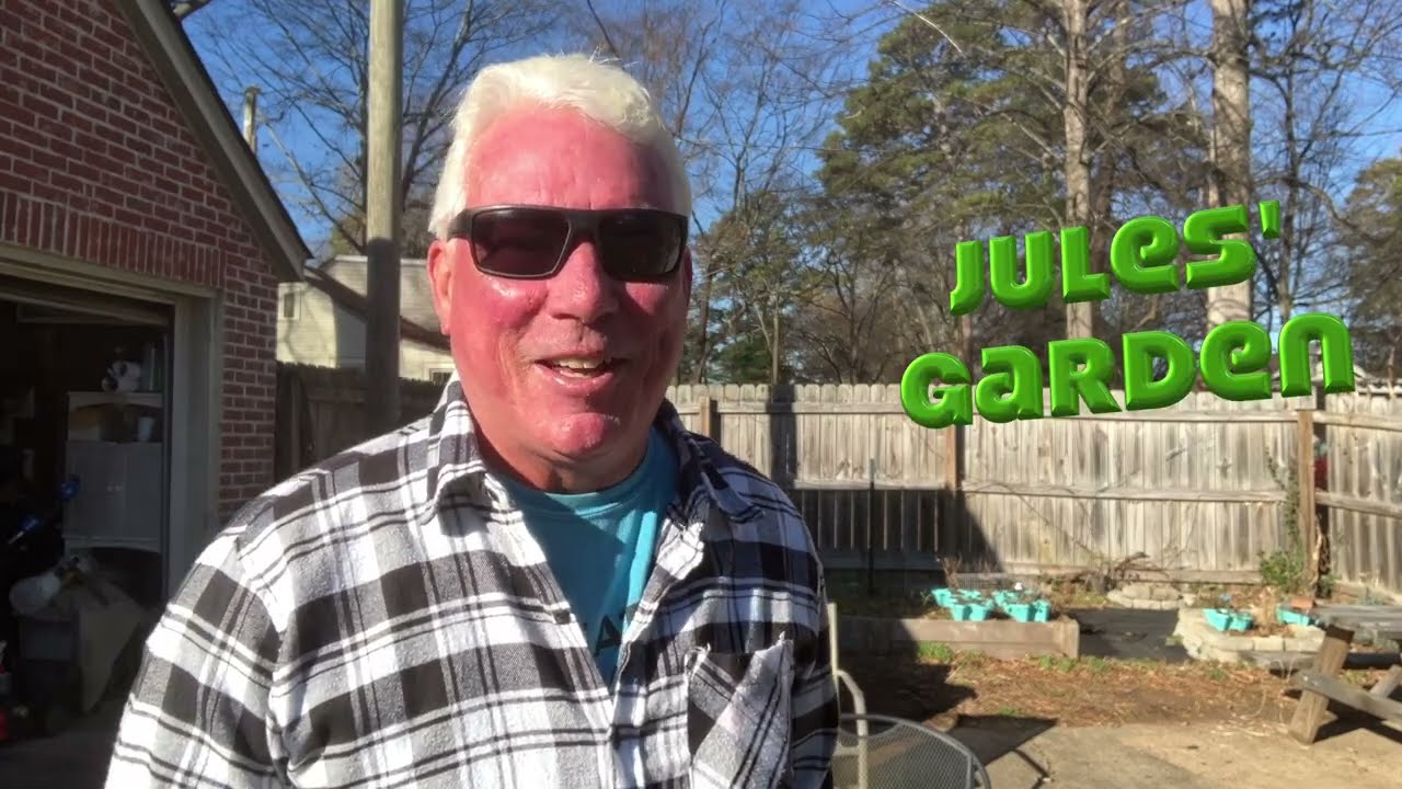 Как использовать противосорняковый материал на огороде: 2 или 3 метода?