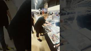 England Razors at the West Palm Beach Florida Gun Show #guns #pewpew #military #shoot #trending