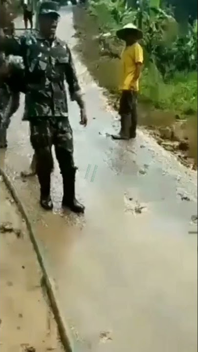 Video lucu ngakak abiez Truk gak kuat nanjak #shorts