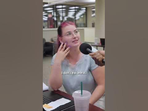 Truth or Dare with college students at USA 🎒 - YouTube