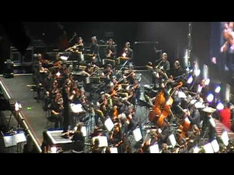 Peter Gabriel - Solsbury Hill (live orchestra)