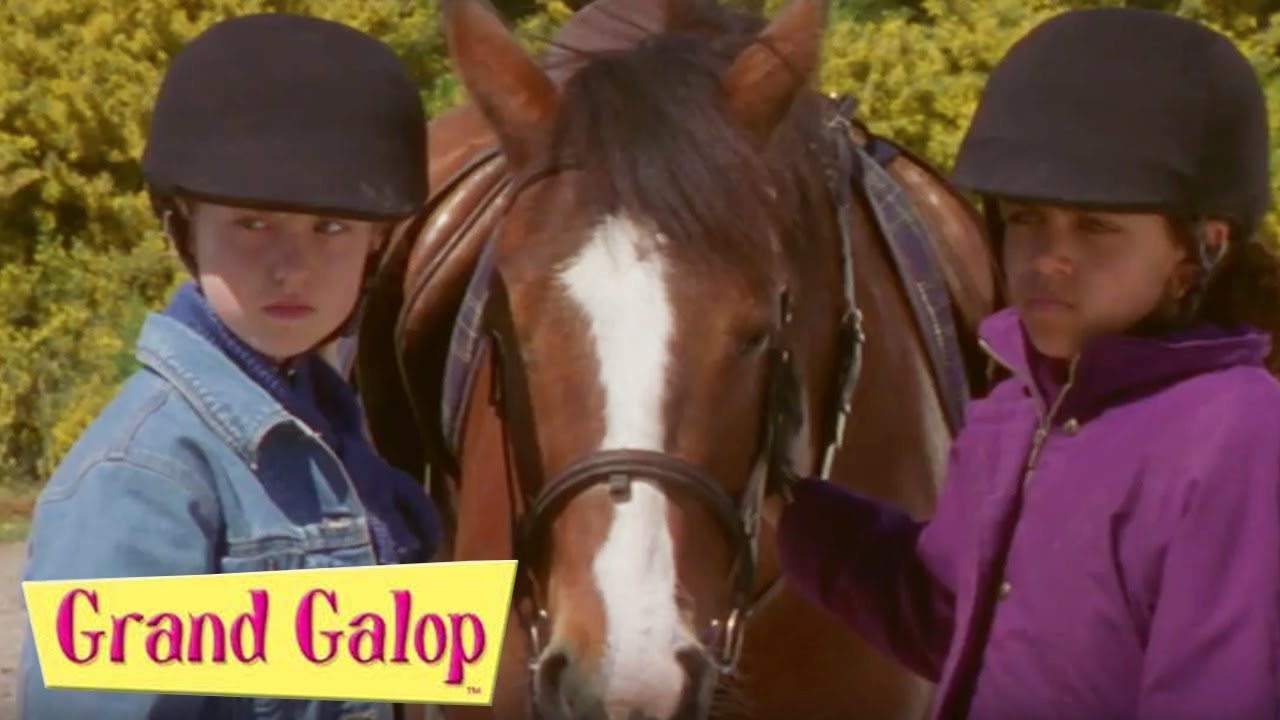 Grand Galop - Bienvenue au club et Sauvetage | Grand Galop Saison 1