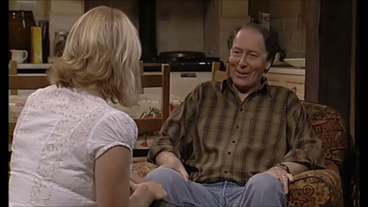 Emmerdale - Victoria Sugden - 5th October 2007