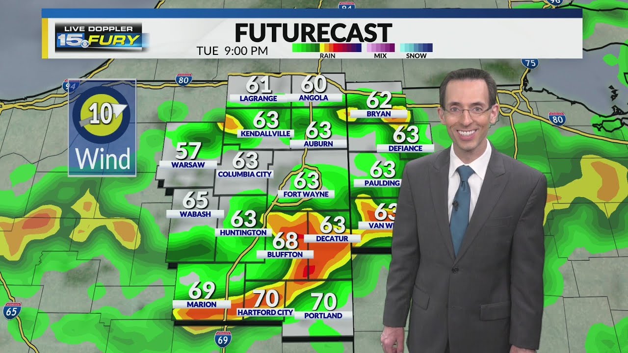 Storms continue on our Tuesday night - YouTube