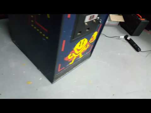 Super PacMan 60 - 1 arcade machine with LCD screen