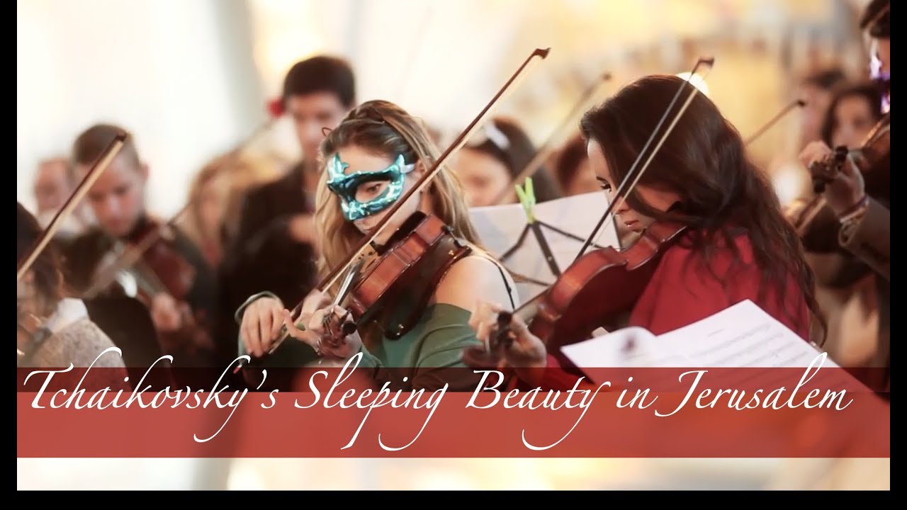 Tchaikovsky's Sleeping Beauty Flash Mob in Jerusalem