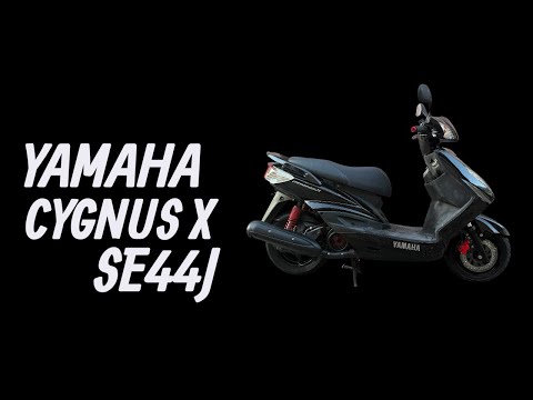 YAMAHA シグナスX 国内2型 SE44J ブラック 始動 - YouTube