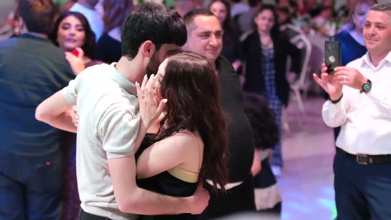 Siro anaknkal arajarkutyun haykakan harsaniqum