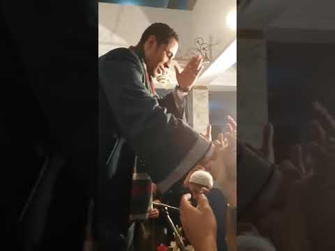 شاهد حب الجمهور بدوله باكستان لقارئ الصعيد الأول فضيله الشيخ أحمد كمال العيسوي للمزيد اشترك بالقناة