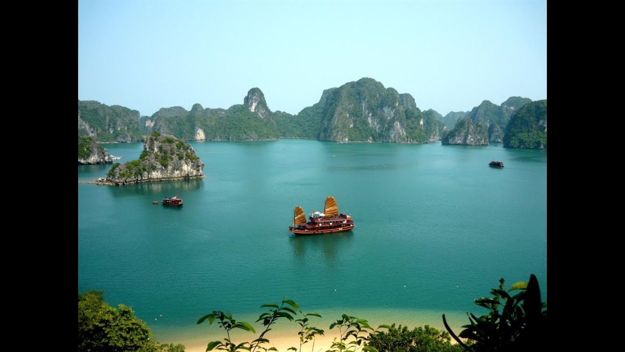 Legacy Cruise through Halong & Bai Tu Long Bay