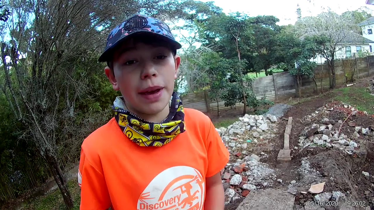 Lockdown Episode 03 Backyard Build/ride