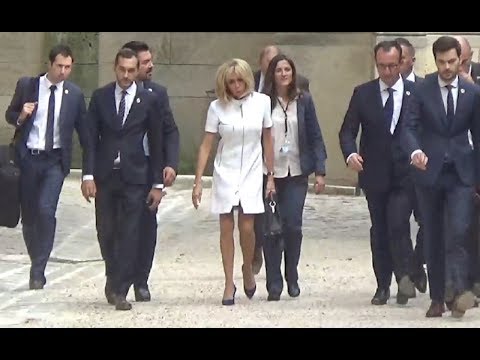 Video: Brigitte Macron Melania Trump Haqqında: "İcazəsiz Bir Pəncərə Belə Aça Bilməz"