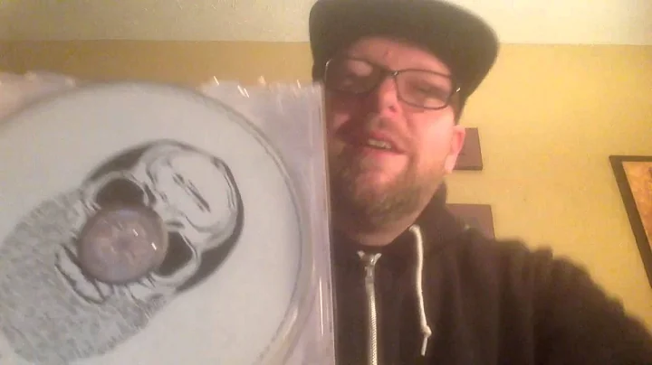 CD Opening: Rick Ross - 'Black Market (Deluxe Edition)'