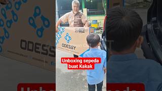 Unboxing sepeda buat Kakak #shorts#sepeda#ahsan