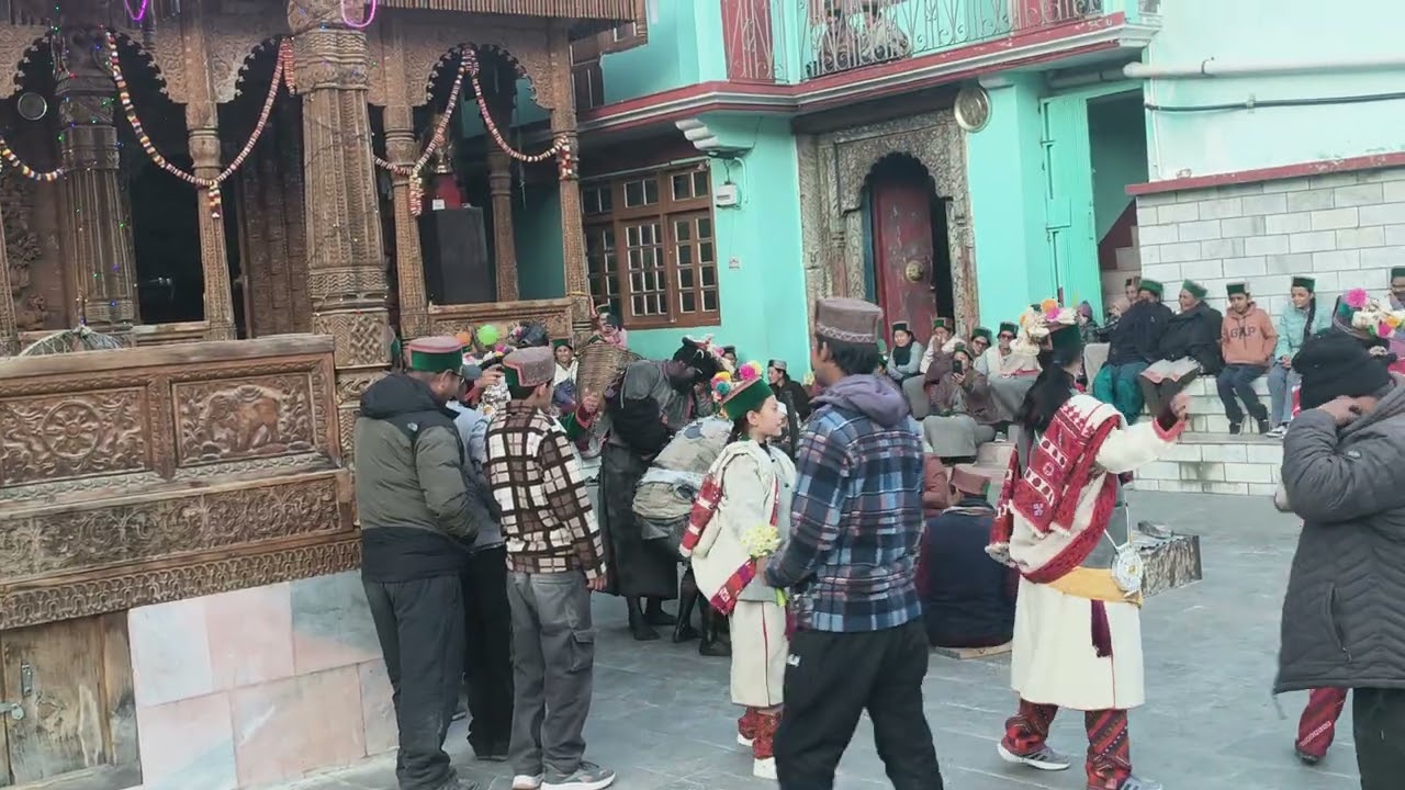 RaUlAnE FaStIvAl a 5000 year old traditional winter- spring fastival in RaRaNg ThE WoNdEr LaNd