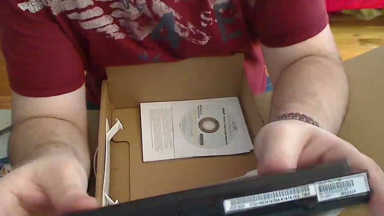 Asus EEE PC 1001P Unboxing