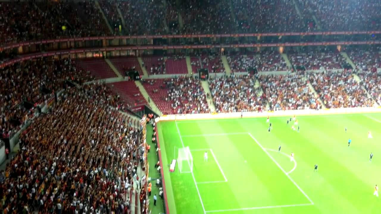 Galatasaray Liverpool Turk Telekom Arena 28 07 2011 Hd
