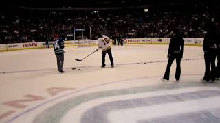 Canuck Game - Intermission Show! (3.18.11)