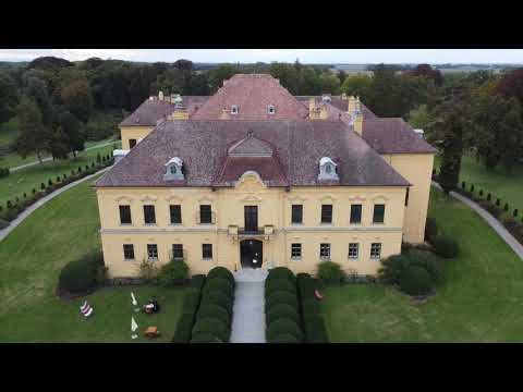 Экскурсия в замок Экaртзау (Schloss Eckartsau) в окрестностях Вены
