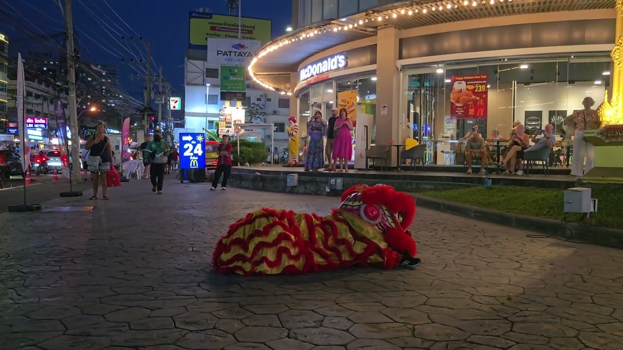 🎉 Løvedans i Pattaya – feiring av kinesisk nyttår