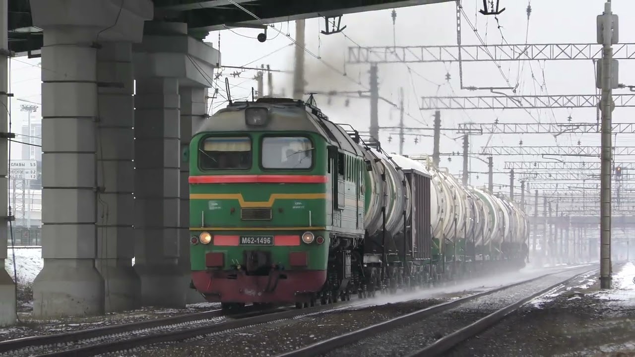 Поезда на ст. Шушары и ст. Купчинская 2016г