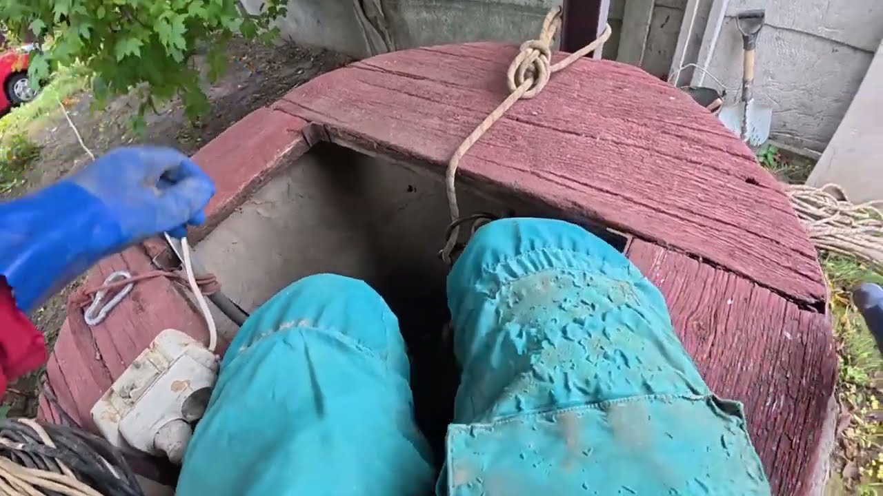 Зірвали дубове дно прокопали нижче