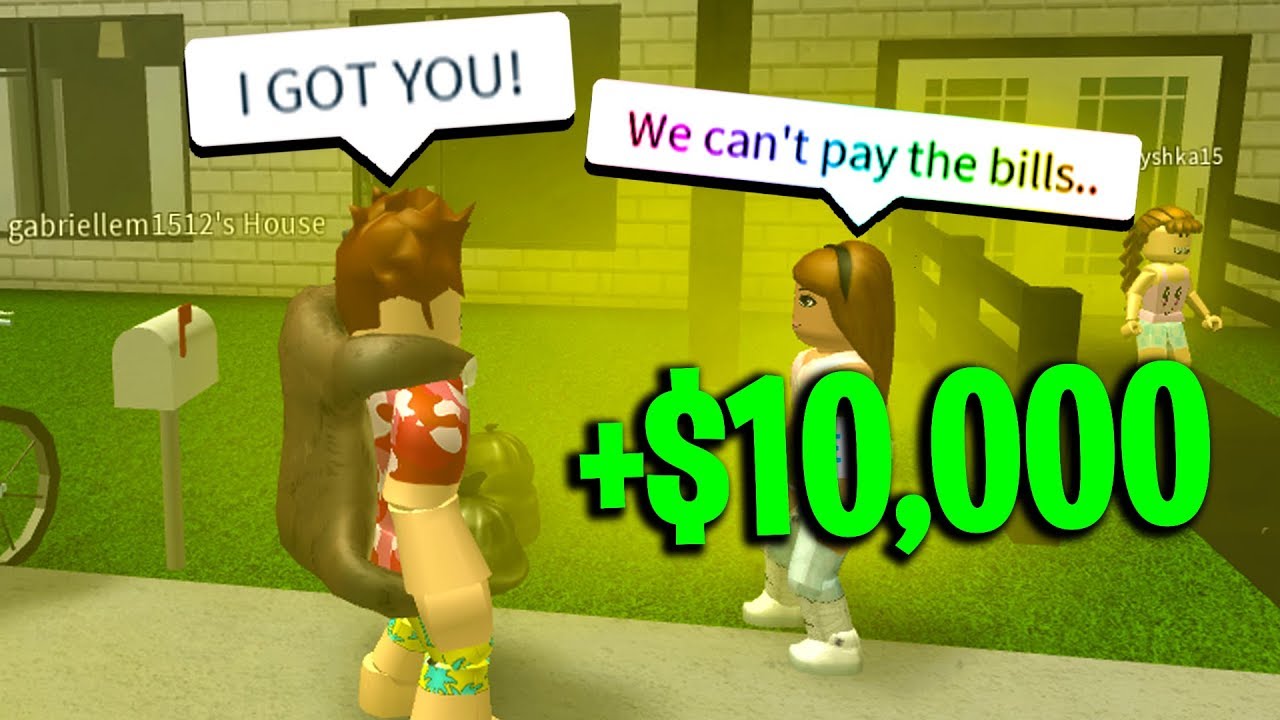 Paying Random People On Roblox Bloxburg Youtube - trapping noobs in new base prank roblox jailbreak youtube