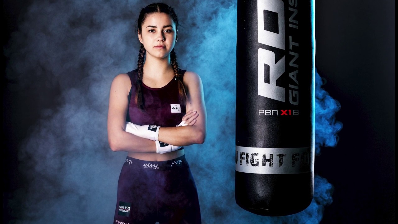 Alisha Omeragic Kickbox Making of