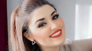 Pretty Girl Hande Erçel Turkish Actress -Ip6Ir