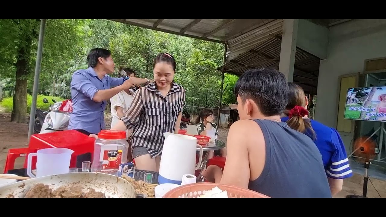 chơi hết mình 😁