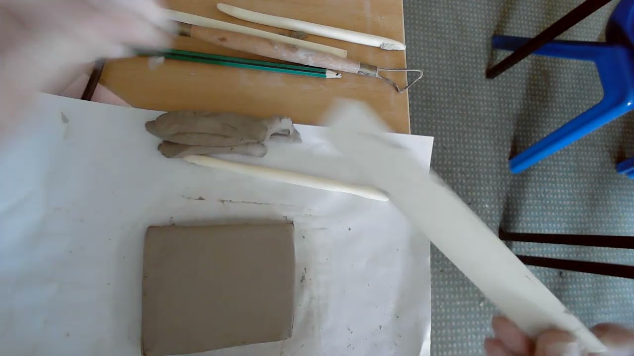 KS2 Primary Art - Making a Clay Tudor Tile