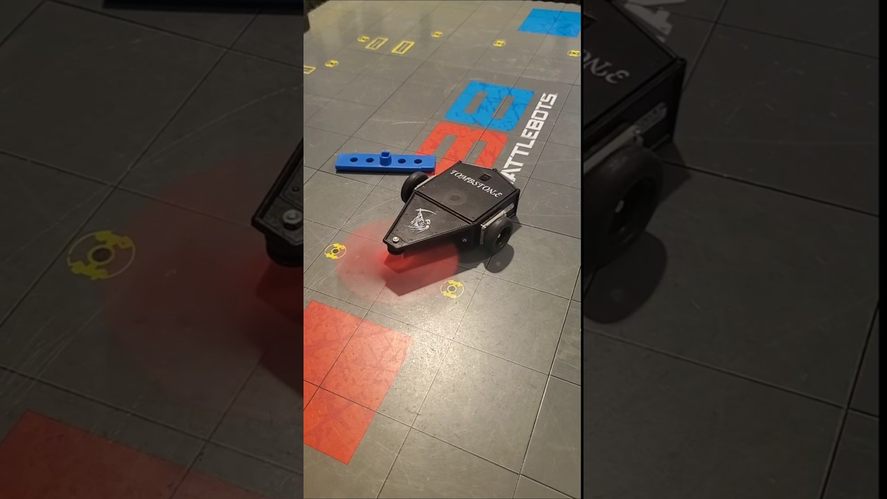 How to change a Hexbug Battlebots Tombstone blade 