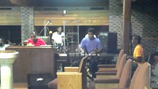 Cogic boyz shout