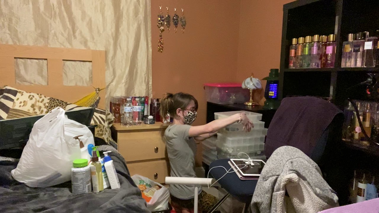 ASMR!! 2A.M.Cleaning Vlog!! 🧽🧼🦠My Room! Part 1 YouTube