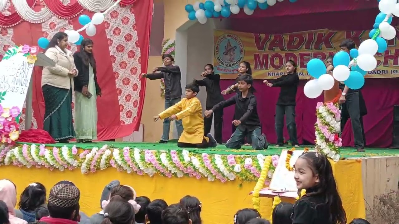 Vedic Kanya School mai annual function. Baccho ka dhamke dar performance 